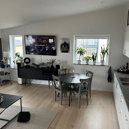 Pa Bryggan Lejlighed Skärhamn Eksteriør billede